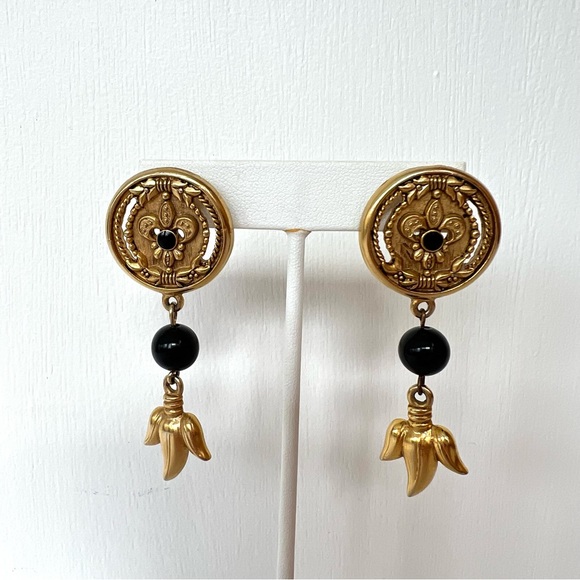 Vintage Fleur de Lis Medallion Drop Earrings - Picture 5 of 6